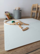 Załaduj obraz do przeglądarki galerii, Mata piankowa biała OFF White