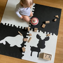 Załaduj obraz do przeglądarki galerii, Mata piankowa Black Forest Friends